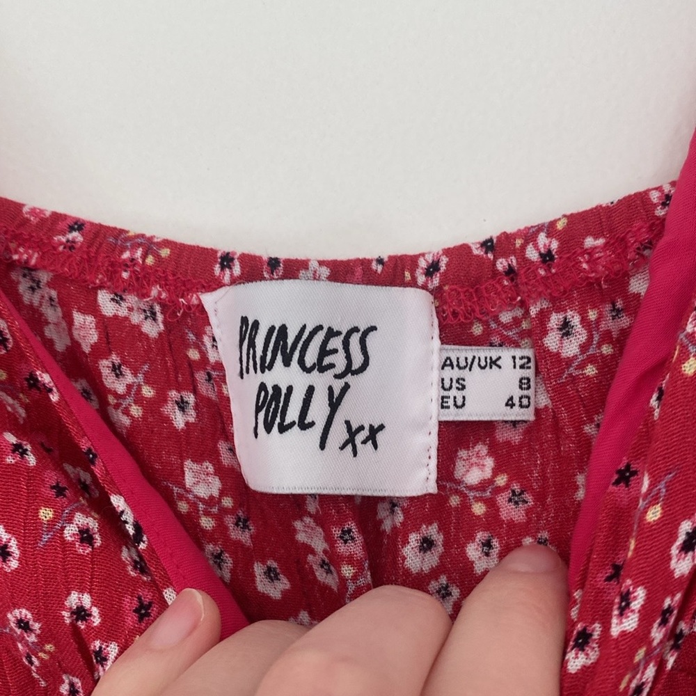 Princess Polly Red Floral Cropped Tank Top - Picture 6 of 8
